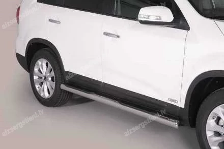 MISUTONIDA ROUND SIDE BARS WITH PLASTIC FOOTSTEPS KIA Sorento