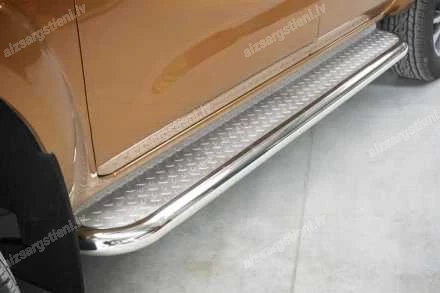 STEELER SIDE BARS WITH PLATFORM NISSAN Navara