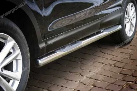 STEELER ROUND SIDE BARS WITH PLASTIC FOOTSTEPS NISSAN Qashqai