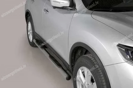 MISUTONIDA ROUND SIDE BARS WITH PLASTIC FOOTSTEPS NISSAN X-Trail