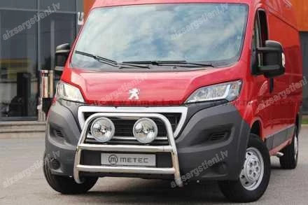METEC PRIEKŠĒJAIS A FORMAS AIZSARGSTIENIS AR DIVIEM ŠĶĒRSSTIEŅIEM PEUGEOT Boxer