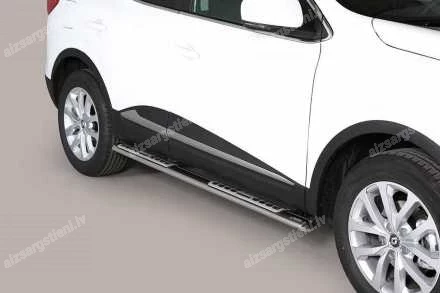MISUTONIDA OVAL SIDE BARS WITH INTEGRATED PLASTIC FOOTSTEPS RENAULT Kadjar
